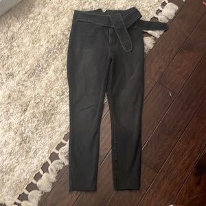 Abercrombie Ultra High Rise Super Skinny Ankle black jeans - size 28